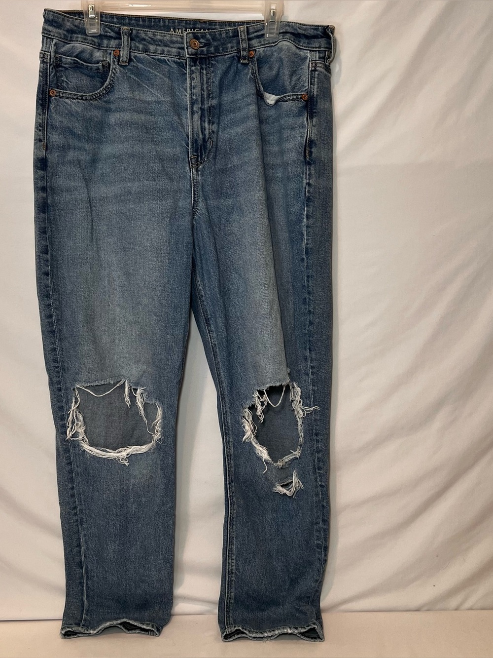 American Eagle 🦅 Mom Jeans Size 14 Regular